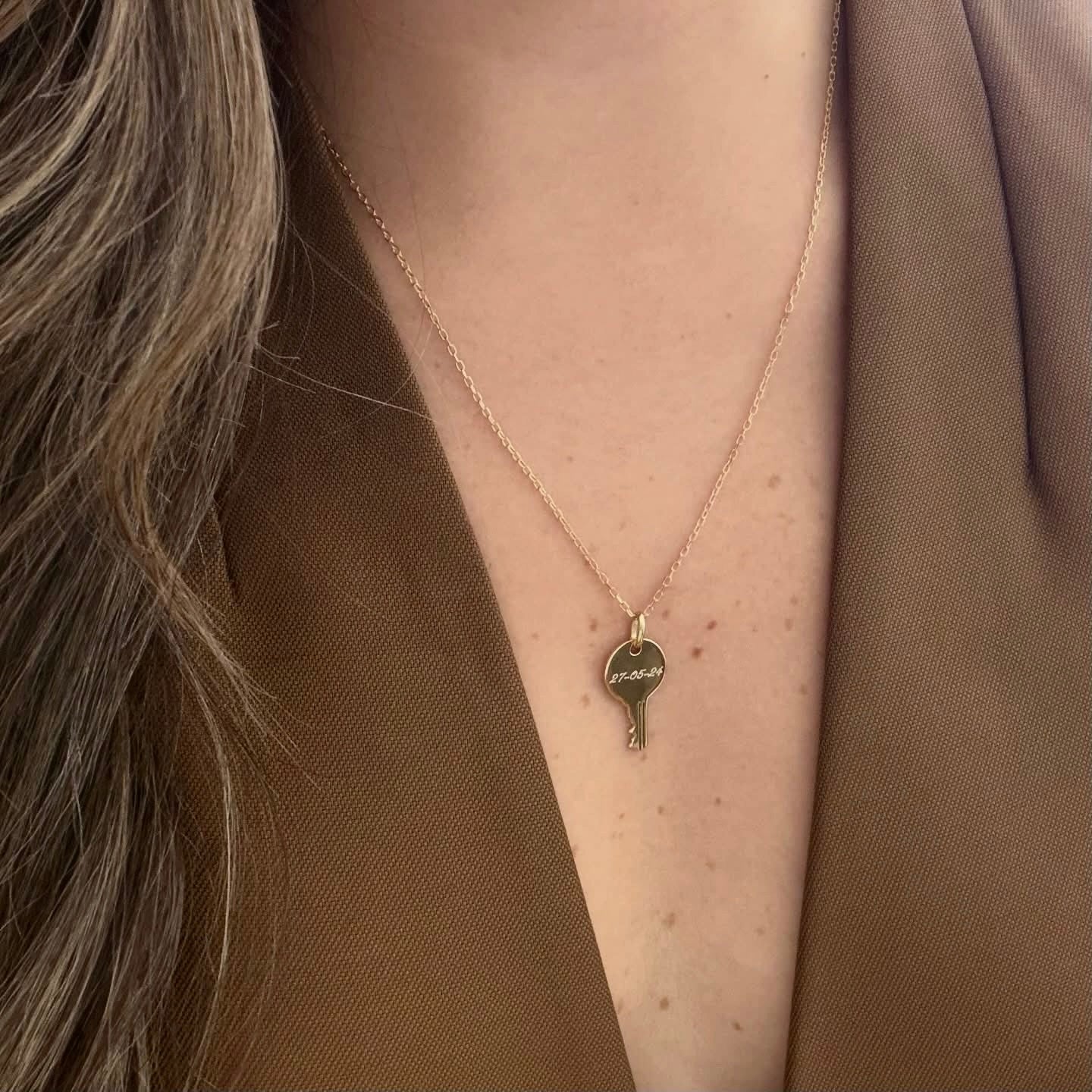 Collar Llave plata baño de oro